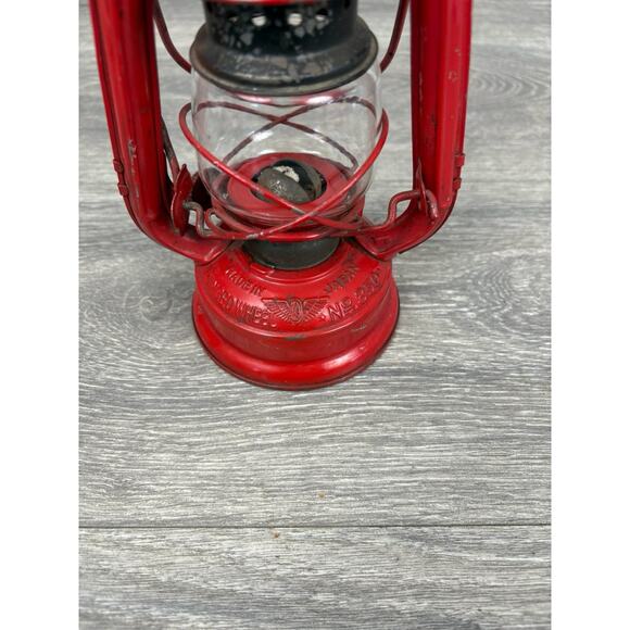 Vintage Winged Wheel Lantern No. 400 (Made in Japan) Kerosene Oil Lamp - Picture 4 of 8